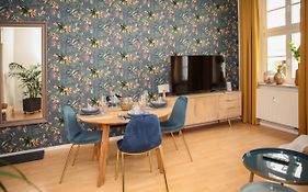 Sleepwell Apartment - Emilienblick
